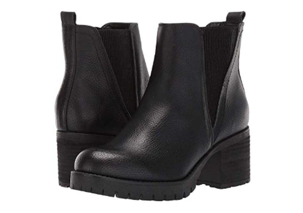 MIA Women's Jody Chelsea Boots Size 9 Medium Black Vegan Leather Lug Sole NIB